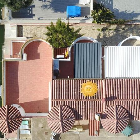 Maison De Vacances Avec Amarre Ampuriabrava Exterior foto